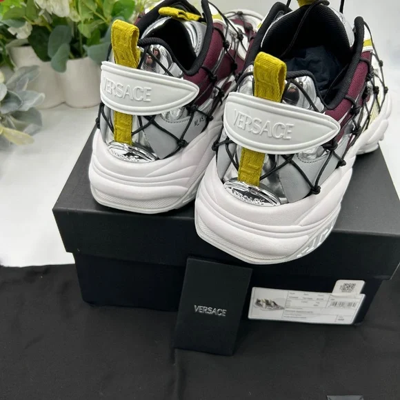 Men’s Versace V3 net leather sneakers size 10 US made in Italy - Picture 11 of 14